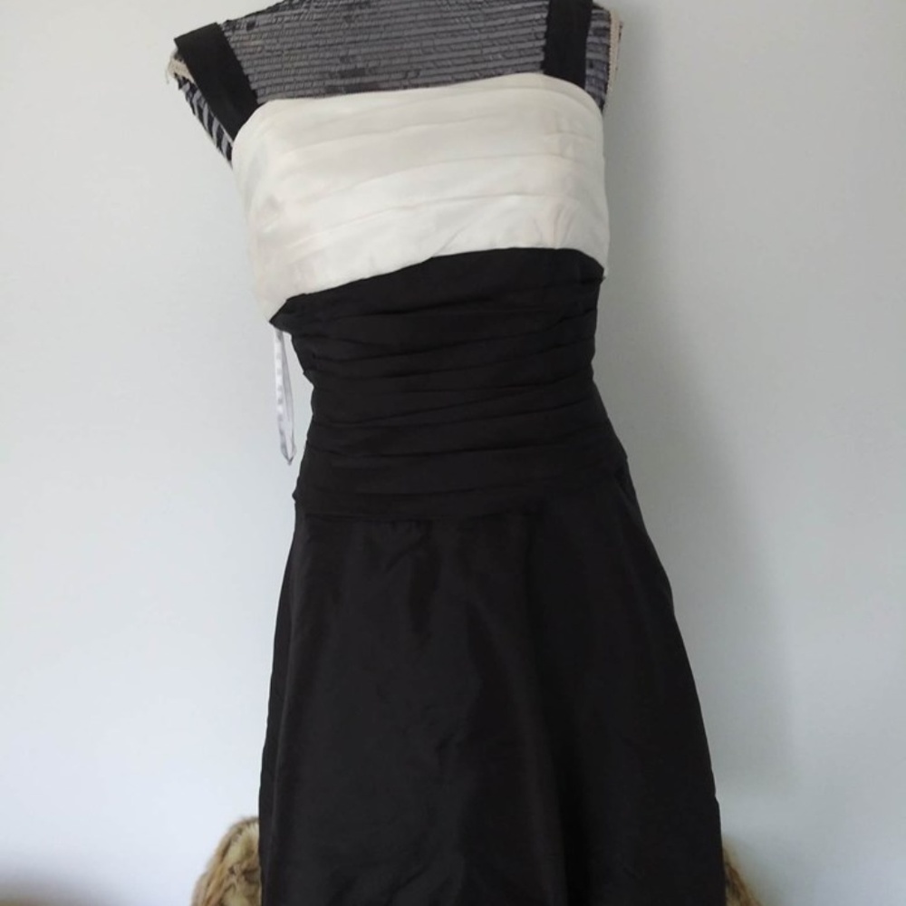 BLACK AND WHITE COCKTAIL DRESS - Picture 3 of 7